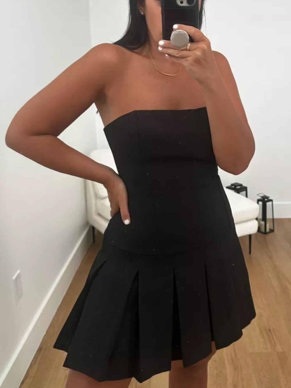 Aritzia Wilfred Polished Dress Softly Structured Strapless Pleated Black Size 2